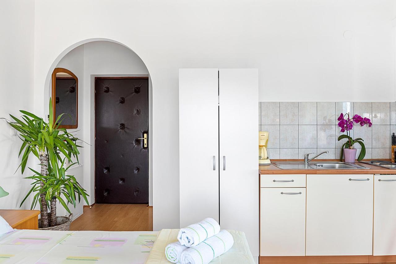 Jimy Apartments シベニク エクステリア 写真