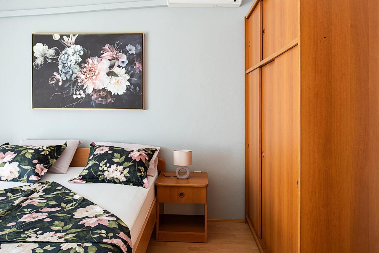 Jimy Apartments シベニク エクステリア 写真
